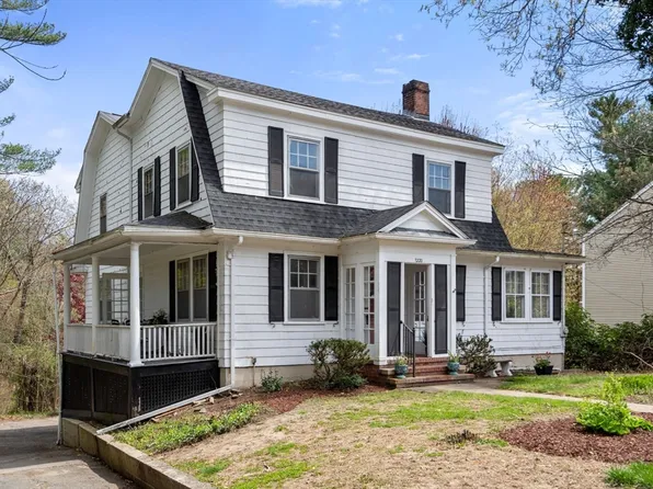 1220 Pleasant St, Canton, MA 02021