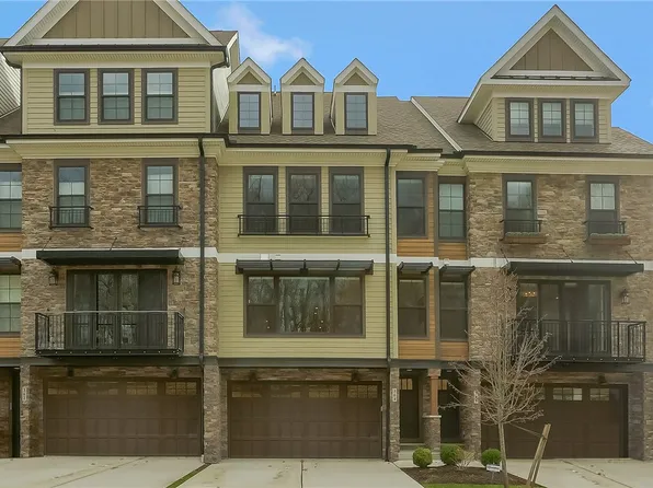 364 Highpointe Dr, Seven Fields, PA 16046