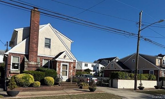 2nd image of 86 Lynbrook Avenue