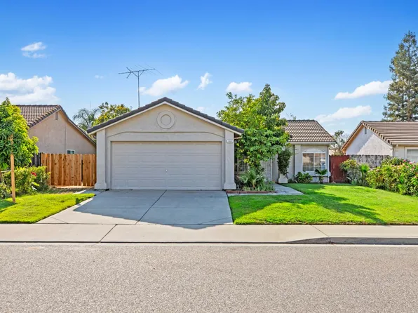 350 Shalako Dr, Oakdale, CA 95361