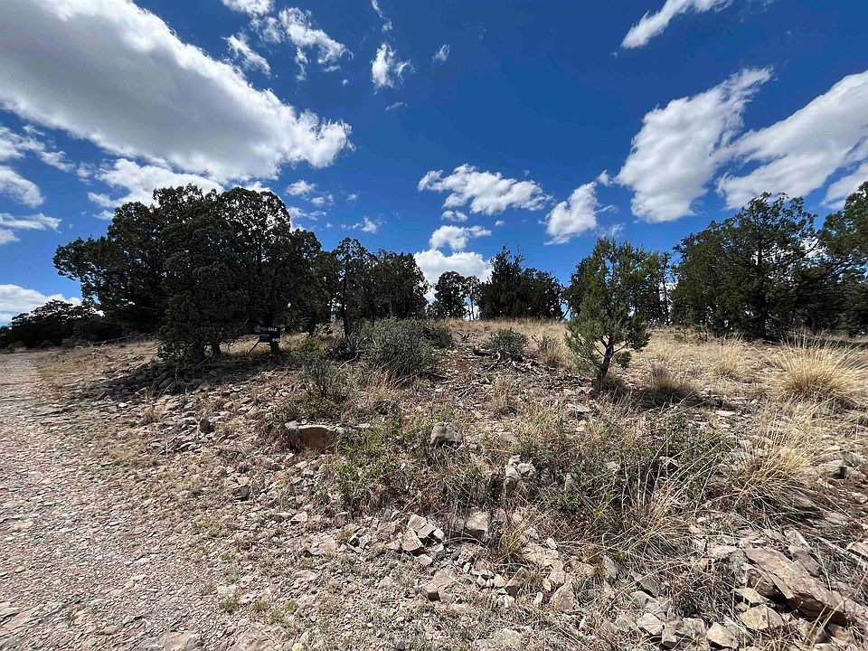 1st image of 20 Lewis Canyon Rd