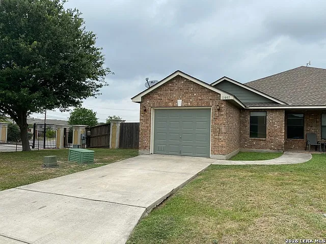 11447 Creek Eagle