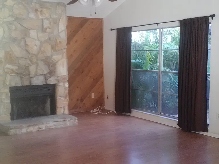 Landon Ln — Photo 16