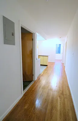 Rented by Property Link Mgmt, LLC | media 32