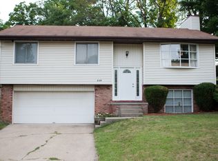 117 Iron Bark Ct, East Peoria, IL 61611