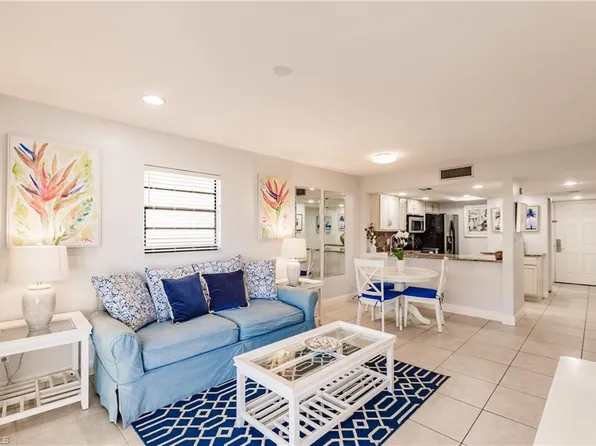 600 Neapolitan Way 453, Naples, FL 34103