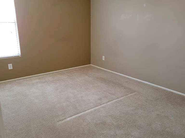 3618 E Potter Dr — Photo 10