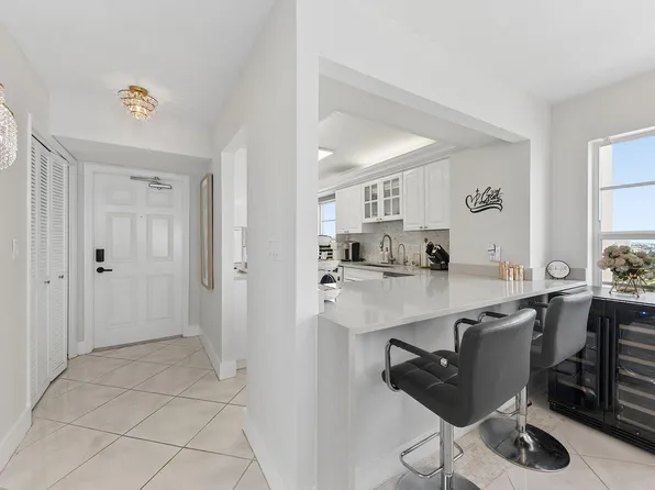 1021 Hillsboro Mile Bch #1008, Pompano Beach, FL 33062