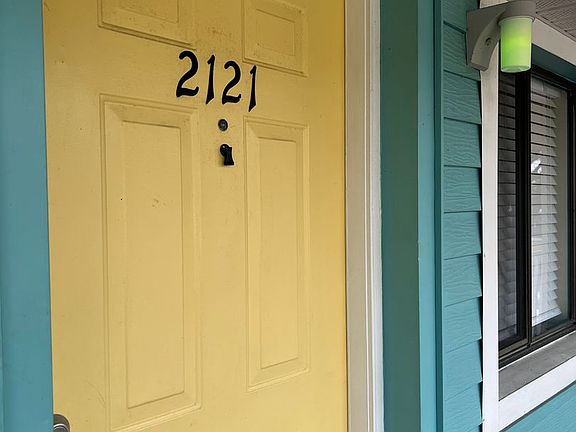 2nd image of 2777 N Poinciana Blvd Unit 2121