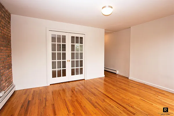 Rented by R New York | media 18