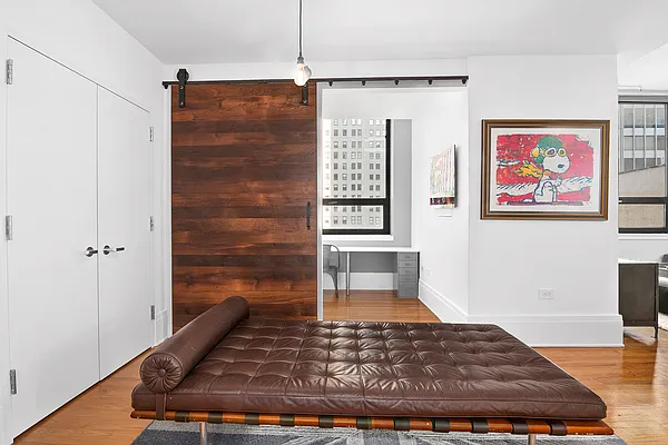 Sold by Corcoran | media 6