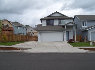 1049 33rd Pl, Forest Grove, OR