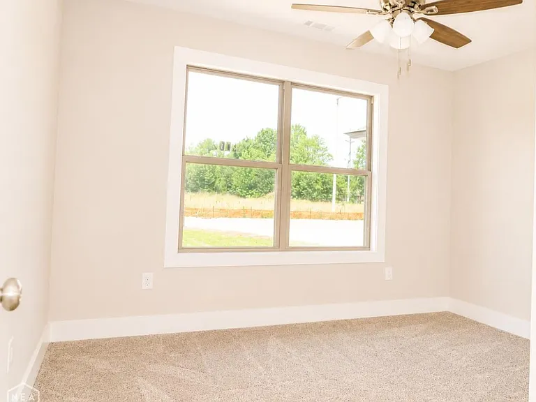 5402 Lotus St — Photo 19