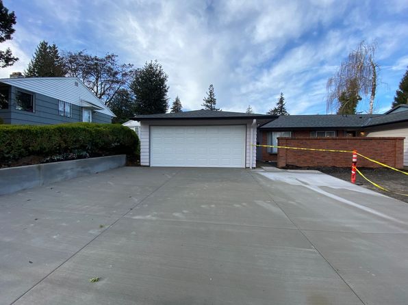 4349-4351 NE 82nd Ave #4349