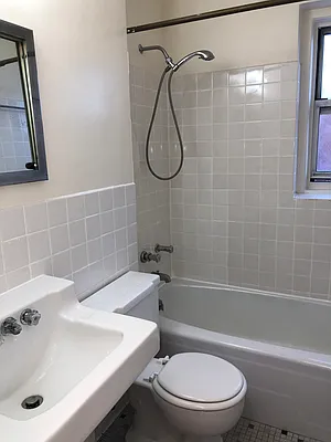 Rented by R New York | media 59