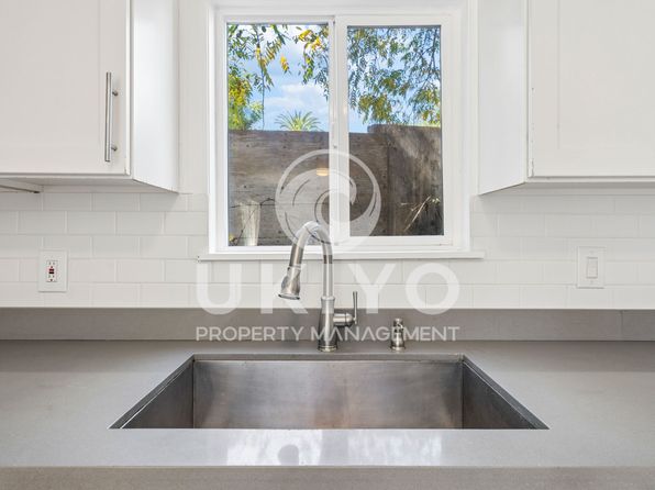 3007 Nicol Ave