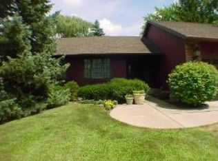 1125 N Old Mill Rd, Palatine, IL 60067