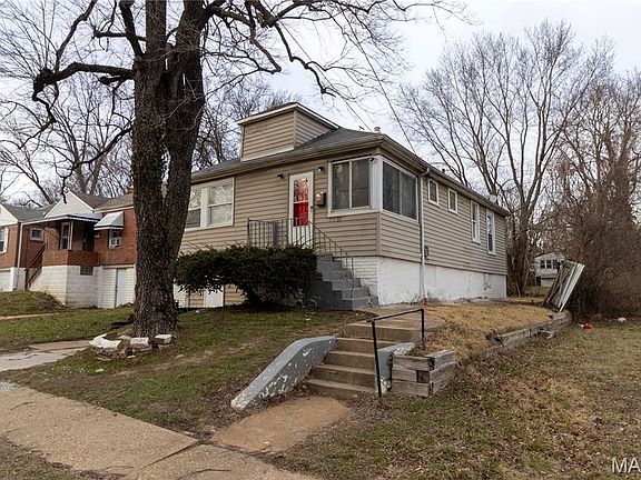 2nd image of 7129 Garesche Ave