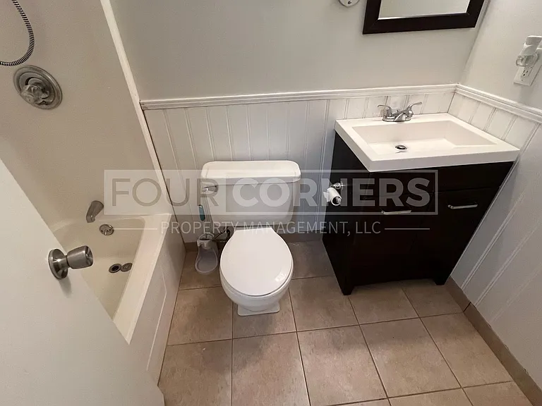 1409 Waterloo Dr — Photo 5