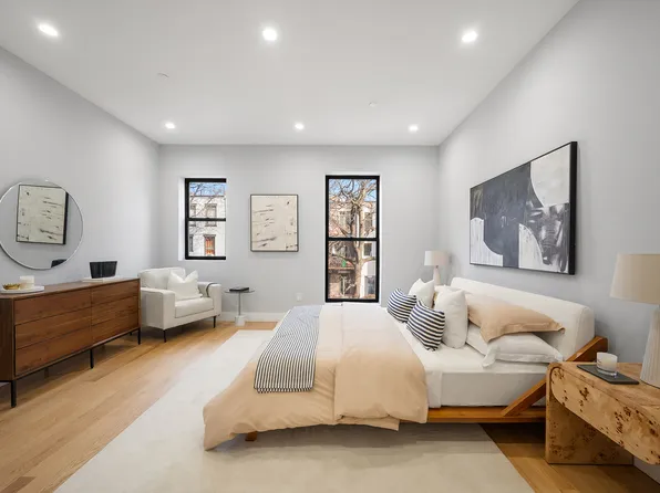 307 West 136th Street image 8 of 25