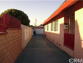 3rd image of 1629 W 226th St