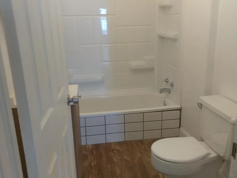 1819 Baltimore St — Photo 1