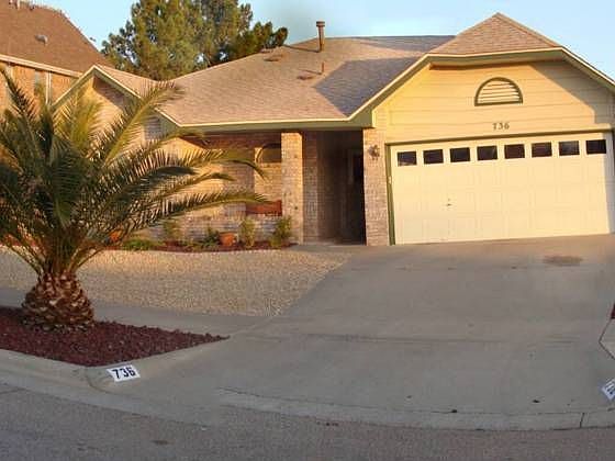 1st image of 736 Colchester Dr