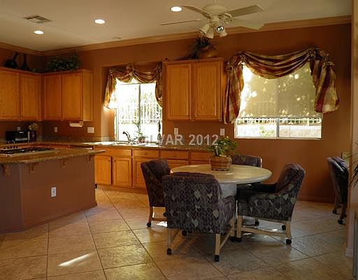 5th image of 10448 Mezzanino Ct