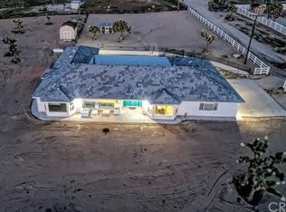 9515 Flora Vista St, Apple Valley, CA 92308