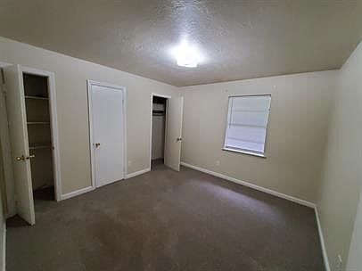 4th image of 1729C Marion Ave