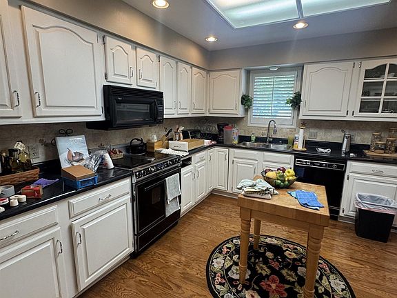 5th image of 214 Idlewild Dr