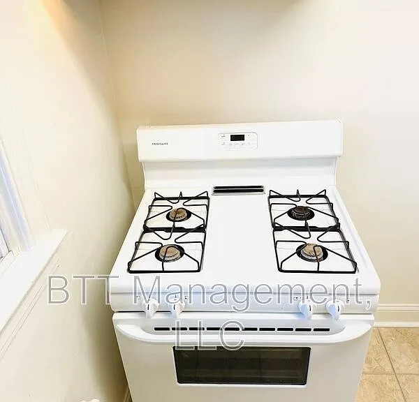 8408 Greenwood Ave #3 — Photo 21