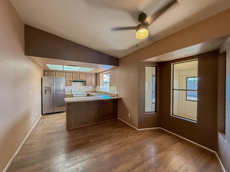9358 W Sanna St — Photo 6