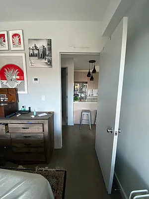 Rented by MySpaceNYC | media 25