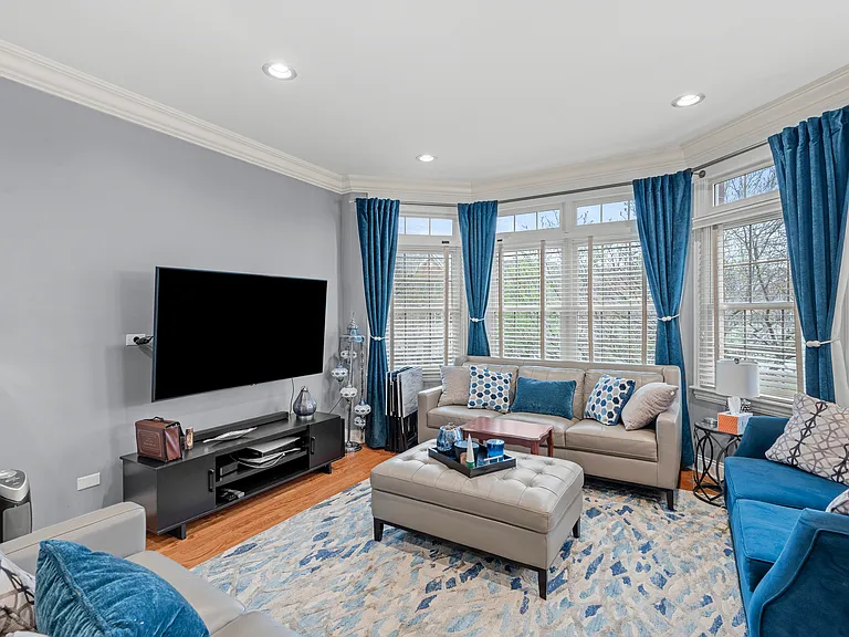 17943 Fountain Cir — Photo 8