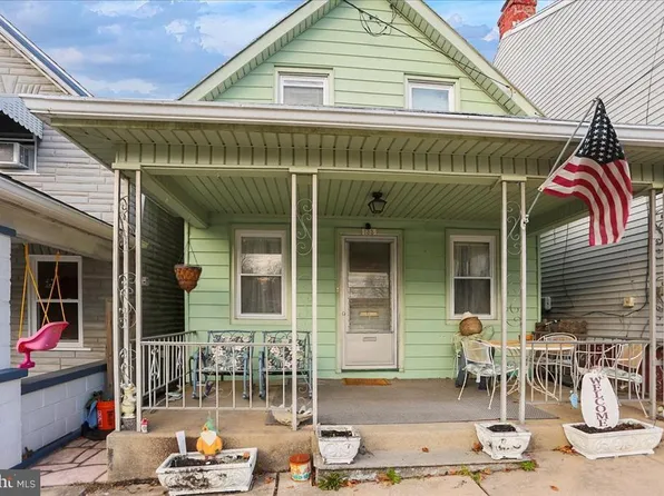 133 E High St, Womelsdorf, PA 19567