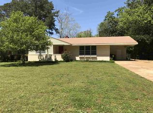 1610 Park St SE, Decatur, AL 35601