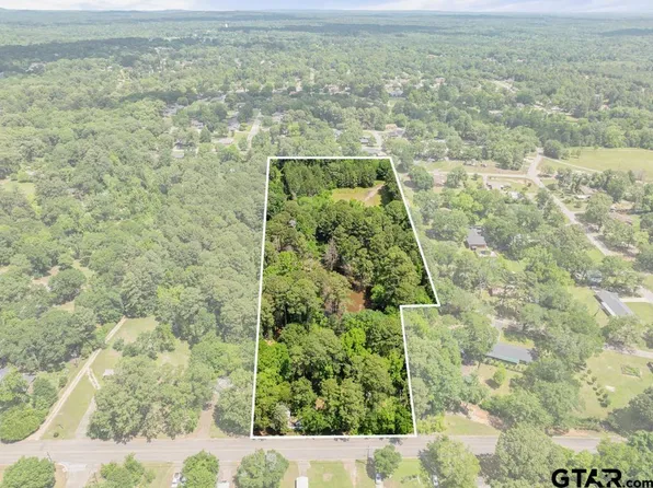 303 E Center St, White Oak, TX 75693