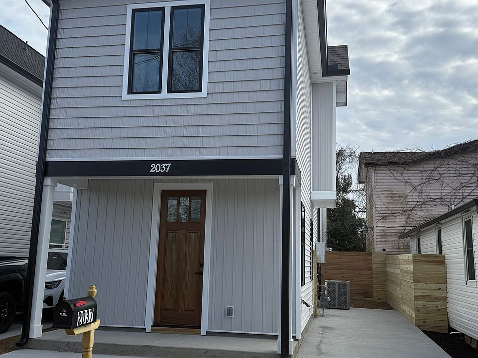 1st image of 2030 Beech Ave