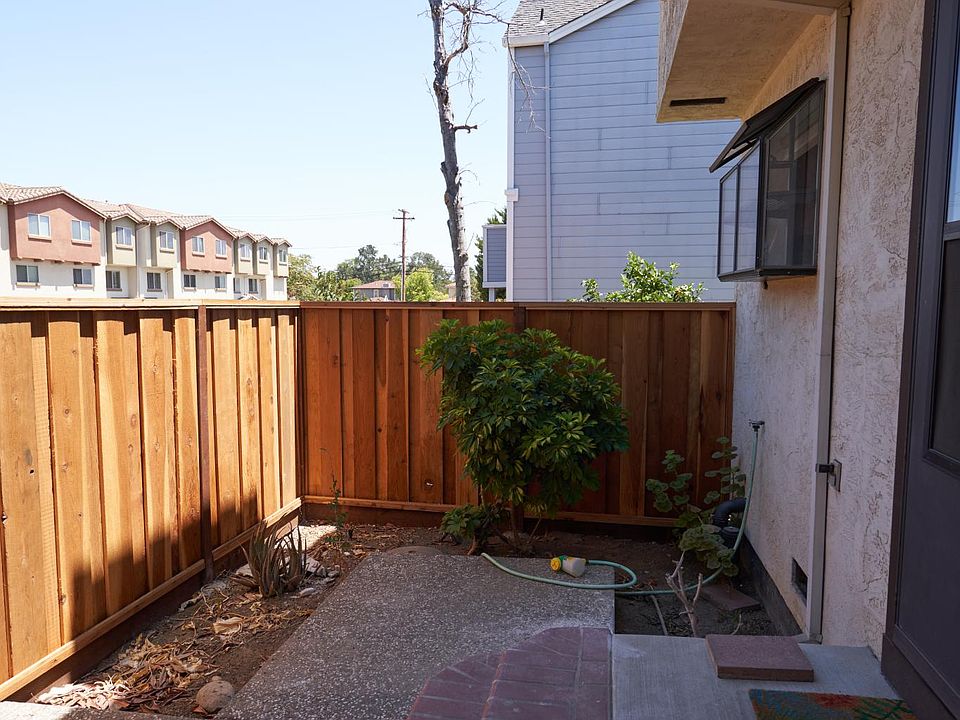 Fenced front yard