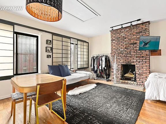 4th image of 357 W 30th St #5-6