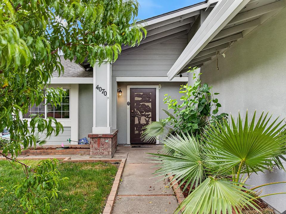1st image of 4070 Deer Trail Way