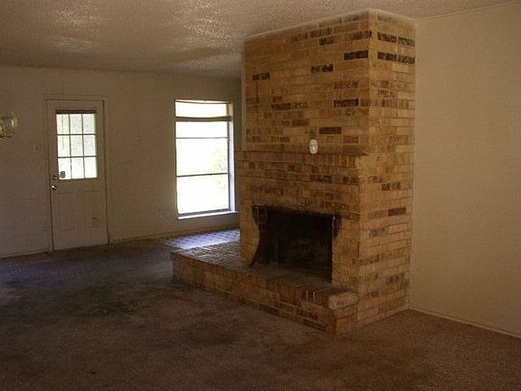 2nd image of 7717 Leigh Ann Dr