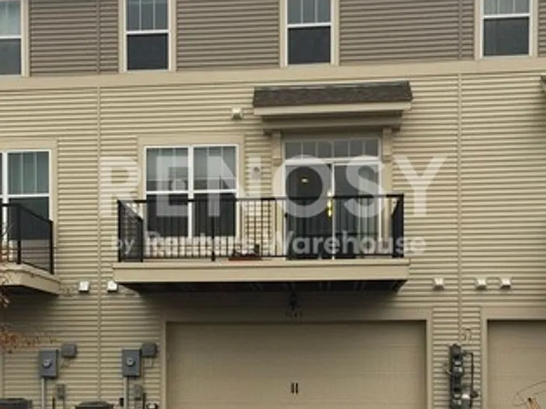 9643 Scott Ln N — Photo 1