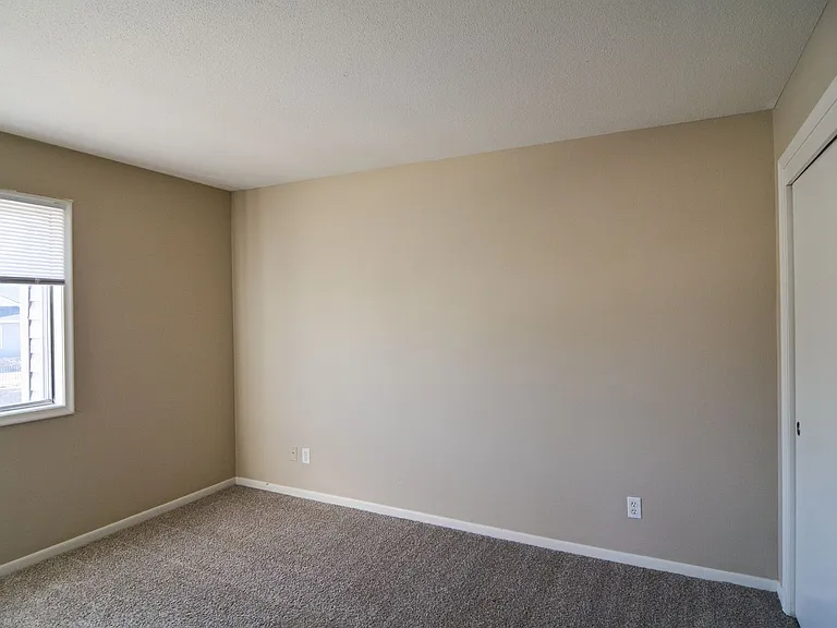 Citadel Apartments — Photo 33