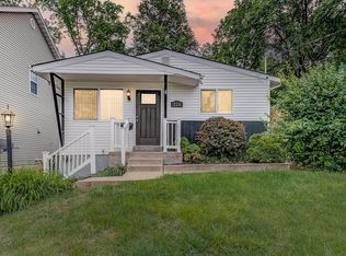 320 E Clinton Pl, Saint Louis, MO