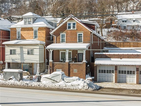 2nd image of 421 Freeport Rd