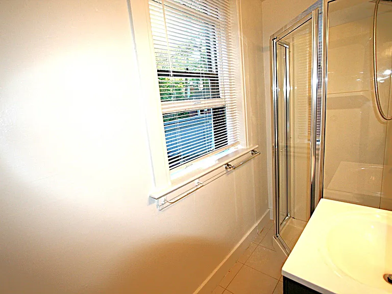 1118 N Marion St #3 — Photo 6