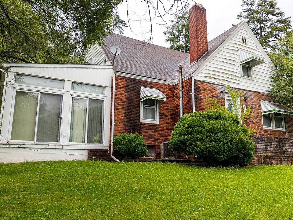 1st image of 11 Mullens Terrace Rd
