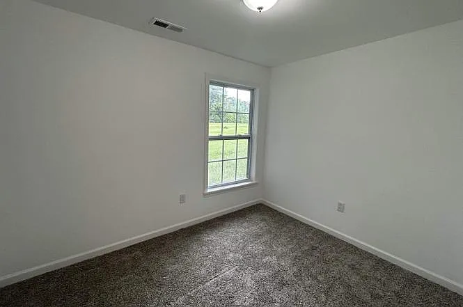 325 Section Line Rd — Photo 5